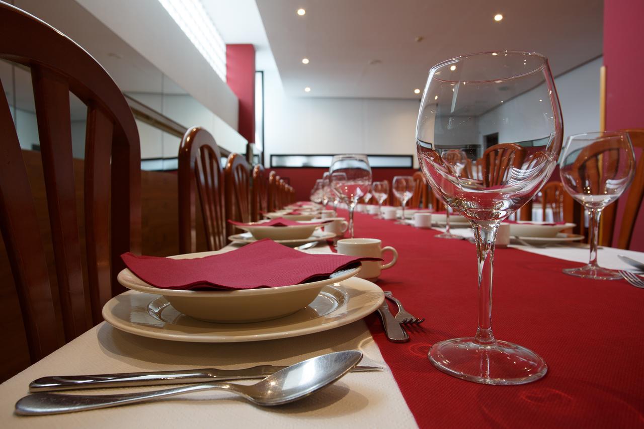 Hotel Restaurante Pontinas Lalin Exterior photo